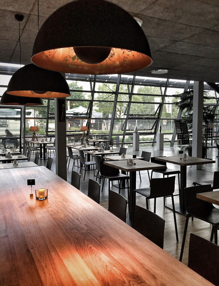 0B3480EE A03C 4F59 AD59 DC0E5F037285 768x1004