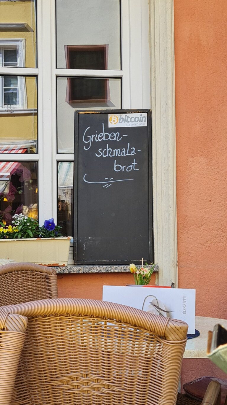 20230406 094539 768x1365