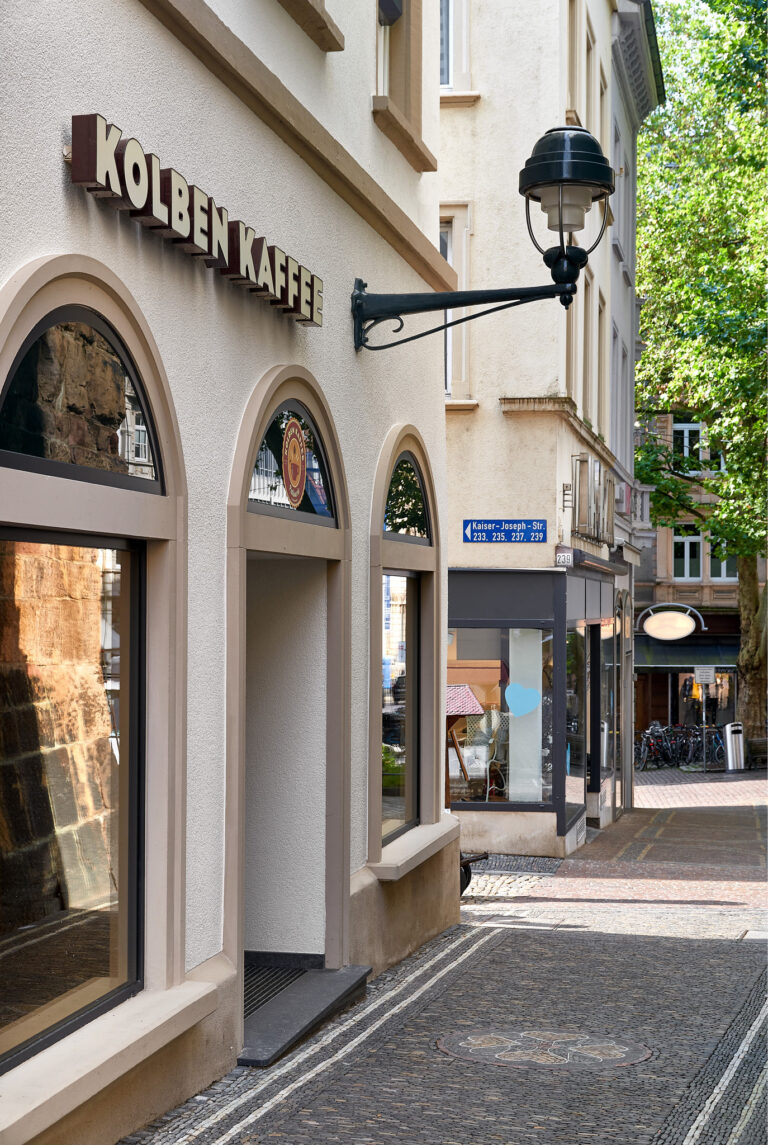 ThomasStibenz 001 768x1145