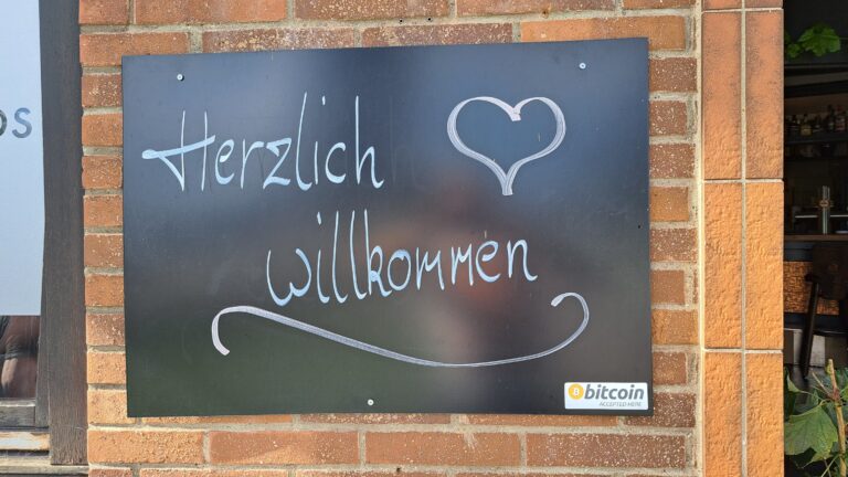 2023.09.24 Burgerbar Heiligenhafen Bitcoin Accepted 1 min 768x432